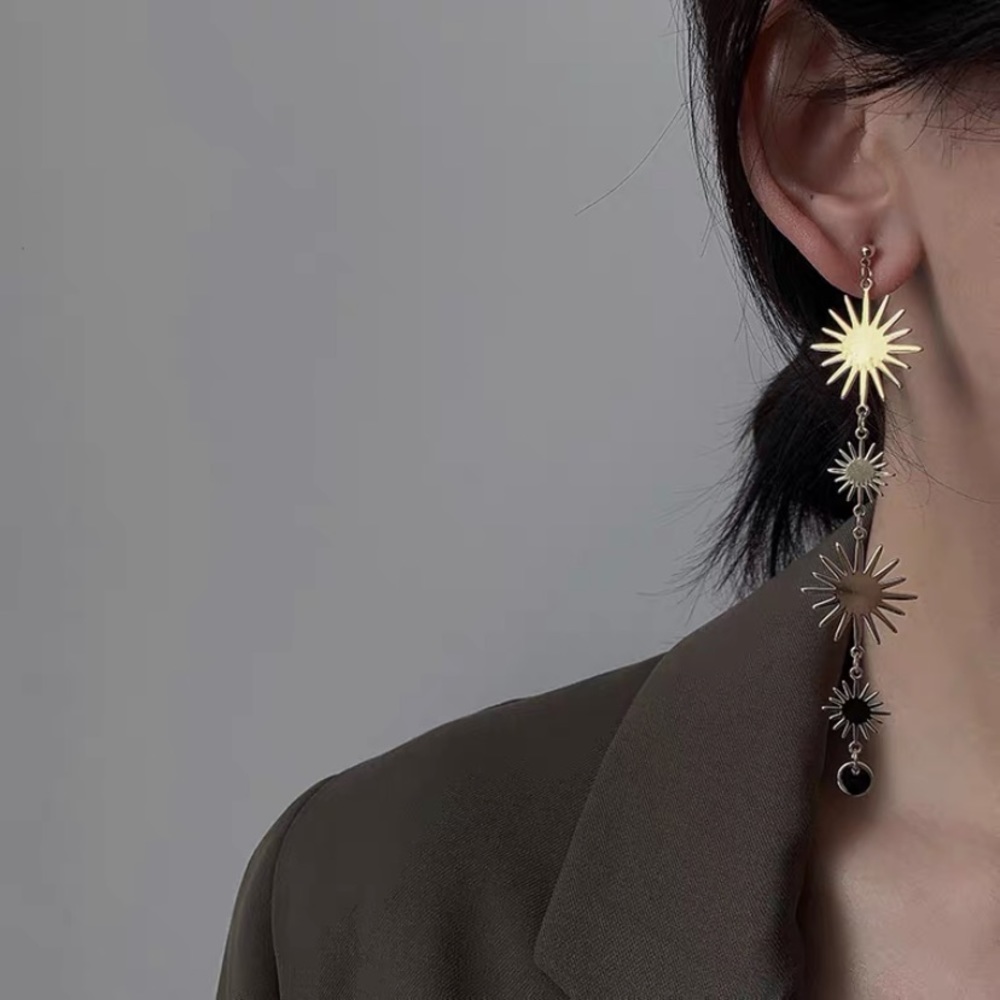 💕last one Sunny Earrings Minimalist - Picture 4 of 11